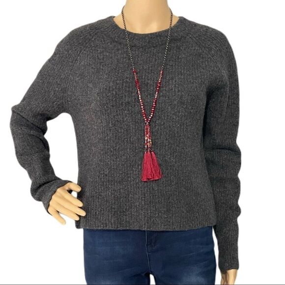 Banana Republic Cozy Wool Blend Sweater - Picture 3 of 9